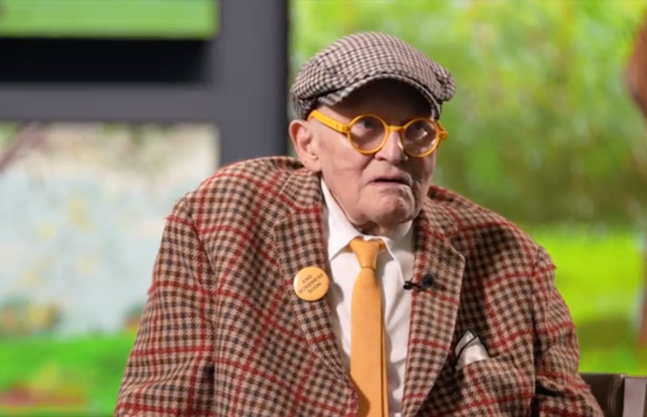 작가 인터뷰 이미지